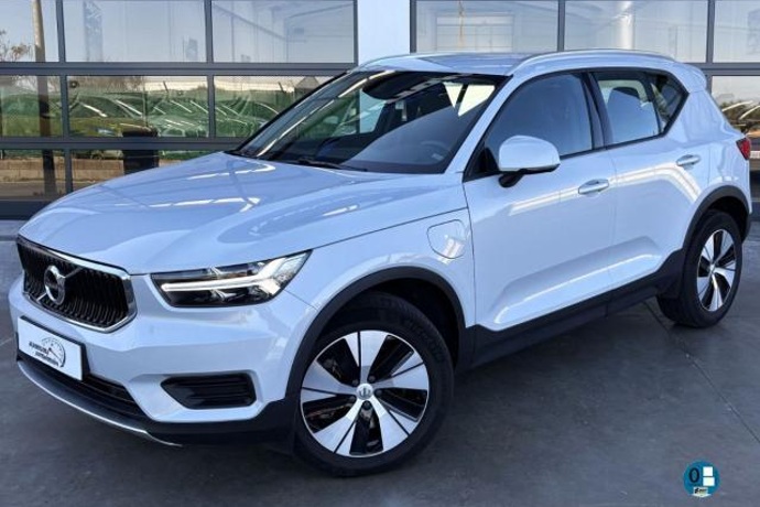 VOLVO XC40 Business Plus Twin 1.5 T5 262cv Híbrido Enchufable