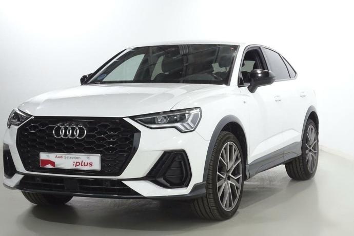 AUDI Q3 Black line 35 TDI 110 kW (150 CV)