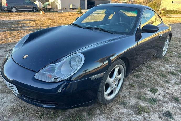 PORSCHE 911 911 CARRERA 4