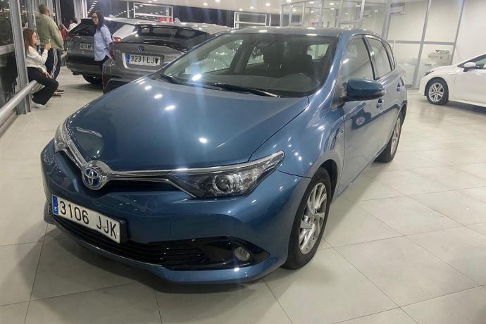 TOYOTA AURIS 1.8 140H Hybrid Active