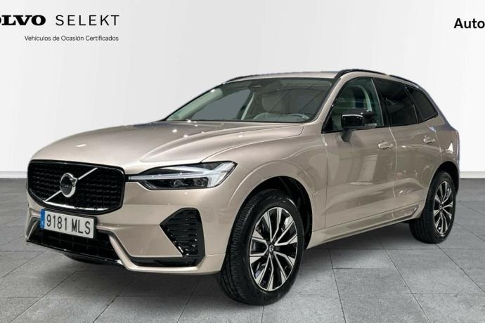 VOLVO XC60 2.0 B4 P PLUS DARK AUTO 5P