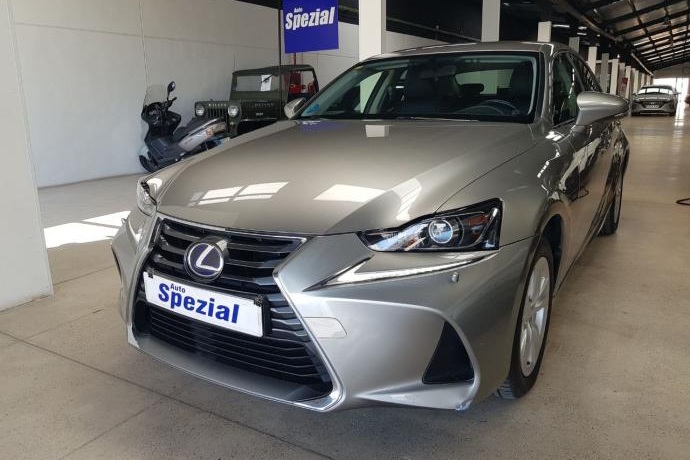 LEXUS IS 2.5I 223CV