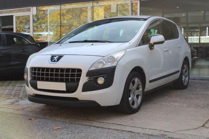 PEUGEOT 3008 Access 1.6 HDI 112 FAP