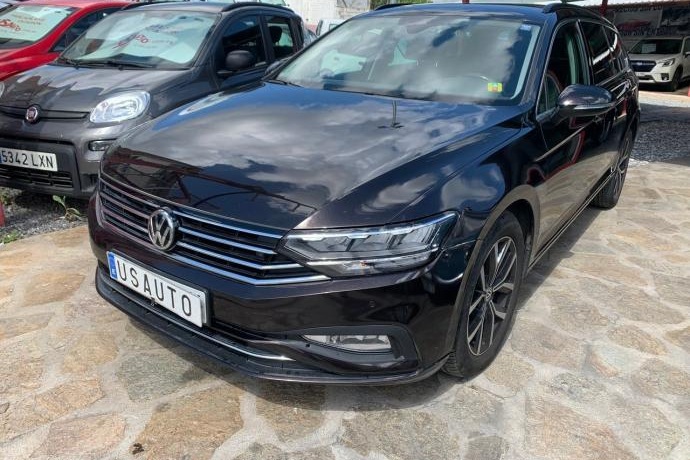 VOLKSWAGEN PASSAT Executive 2.0 TDI 110kW DSG