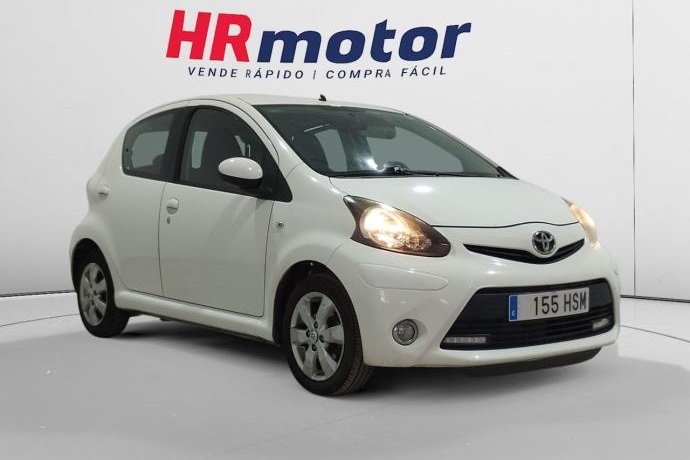 TOYOTA AYGO city