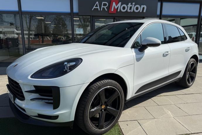 PORSCHE MACAN Macan