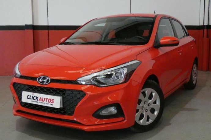 HYUNDAI i20 1.2 MPI 75CV Essence LE