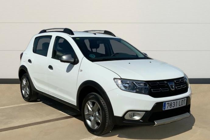 DACIA SANDERO 0.9 TCE 90 S&S STEPWAY ESSENTIAL 90 5P