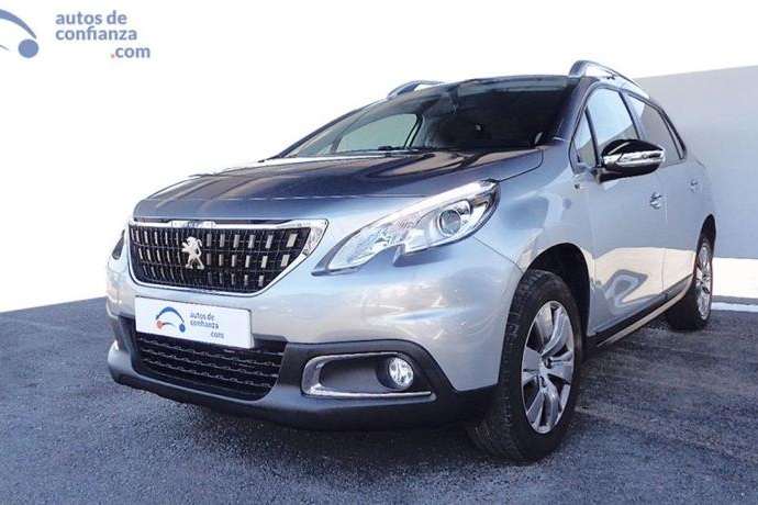 PEUGEOT 2008 1.2 PURETECH STYLE