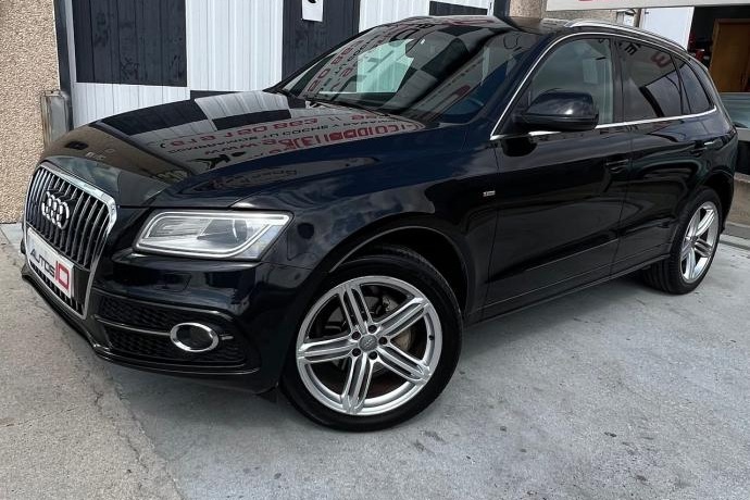 AUDI Q5 2.0 TDI 177 quattro S tron Ambiente plus S LINE