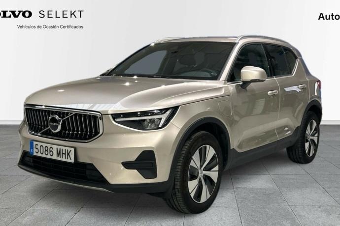 VOLVO XC40 1.5 T4 RECHARGE CORE DCT 5P