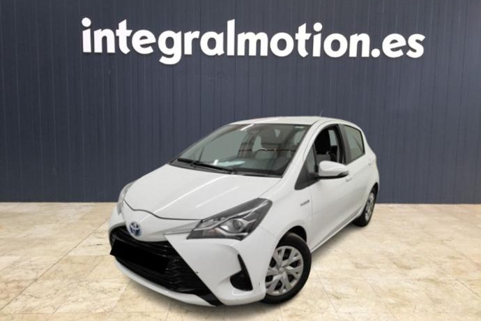 TOYOTA YARIS 1.5 VVT-i Hybrid Comfort e-CVT 5d