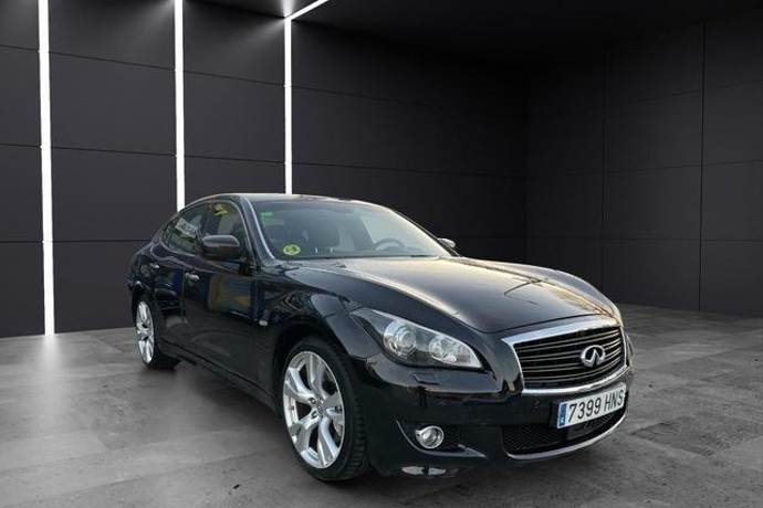 INFINITI M 3.0D V6 Auto 175 kW (238 CV)