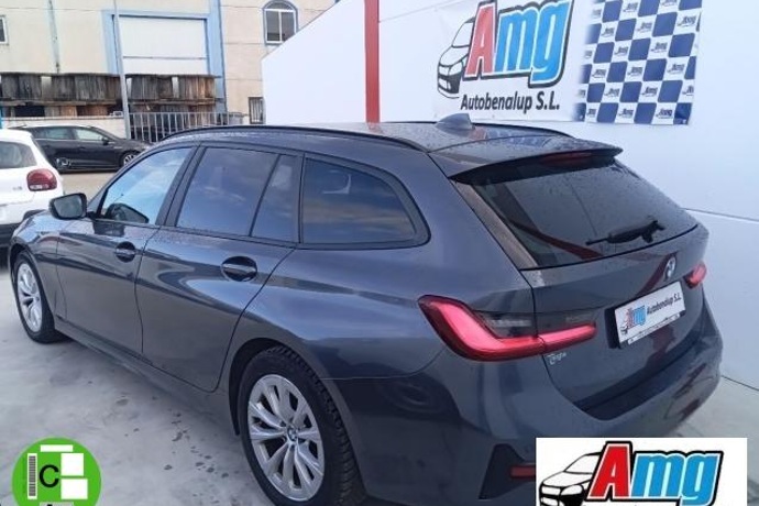 BMW SERIE 3 318d Touring Business Advantage aut.