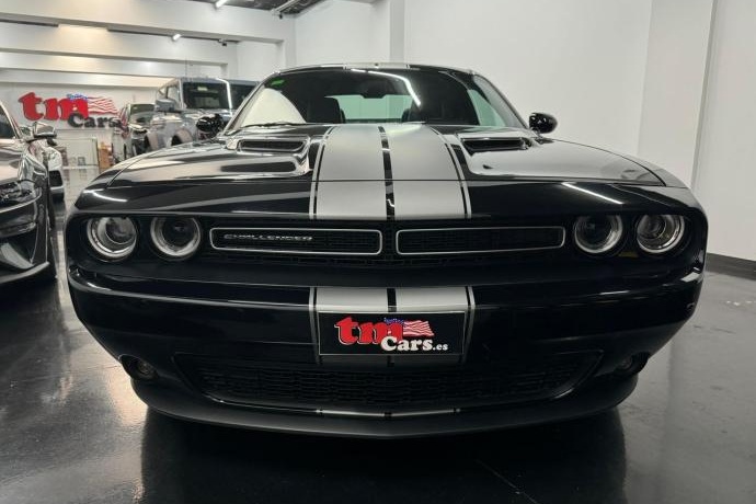 DODGE CHALLENGER SXT PLUS