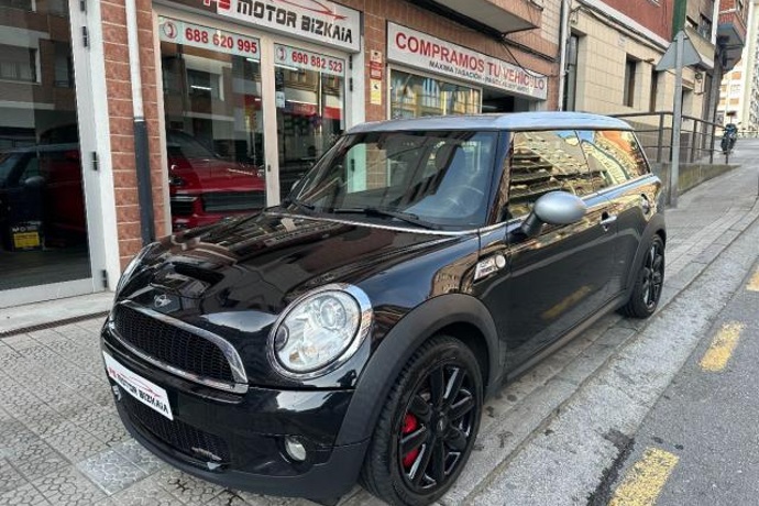 MINI CLUBMAN 1.6 16V John Cooper Works Clubman