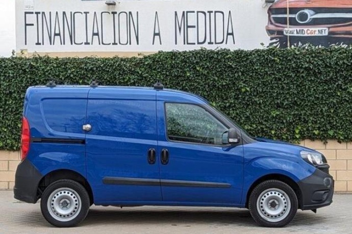 FIAT DOBLO Dobló Cargo 1.4 T-Jet GNC Base Plus