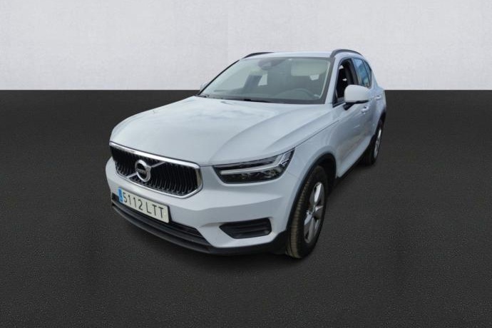 VOLVO XC40 (O) 1.5 T2 Momentum Core