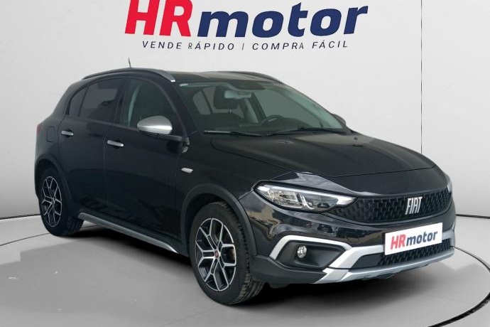 FIAT TIPO Cross