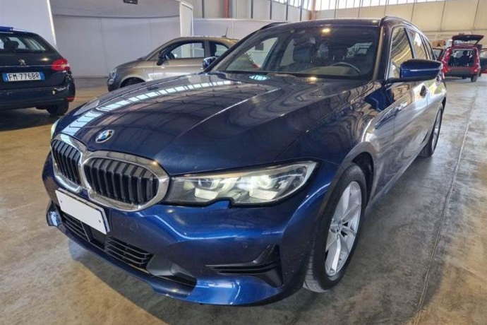 BMW SERIE 3 320d xDrive Automática Touring