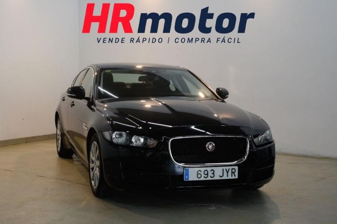 JAGUAR XE Pure