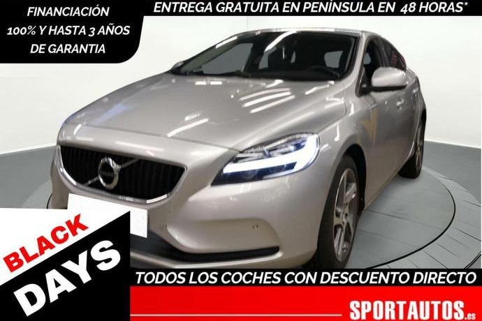 VOLVO V40 2.0 D2 ECO MOMENTUM