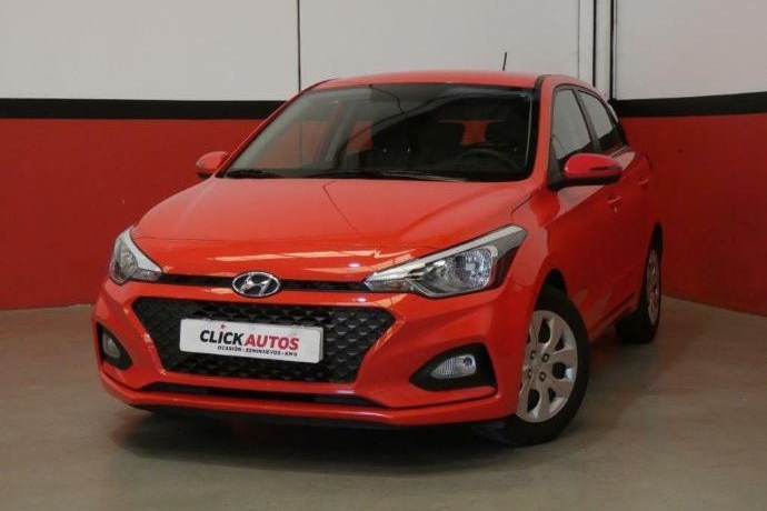 HYUNDAI i20 1.2 MPI 85CV Essence