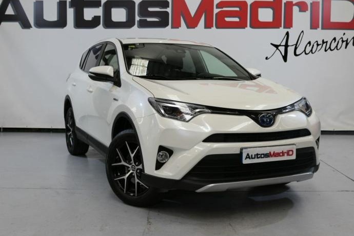 TOYOTA RAV-4 2.5l hybrid 4WD Feel!