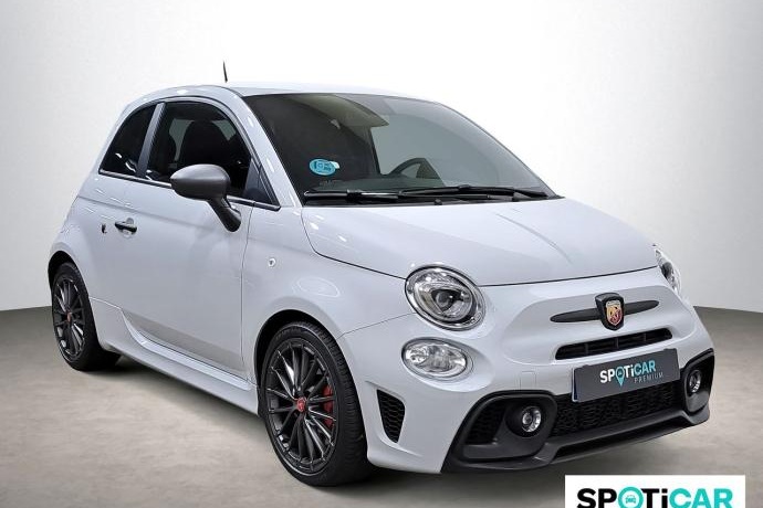 ABARTH 500 695 1.4 16v T-Jet 132kW (180 CV)