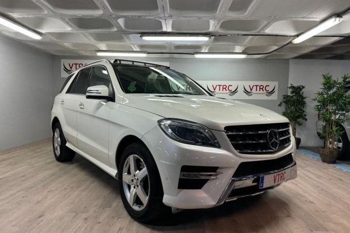 MERCEDES-BENZ M 350CDI BLUETEC 4 MATIC