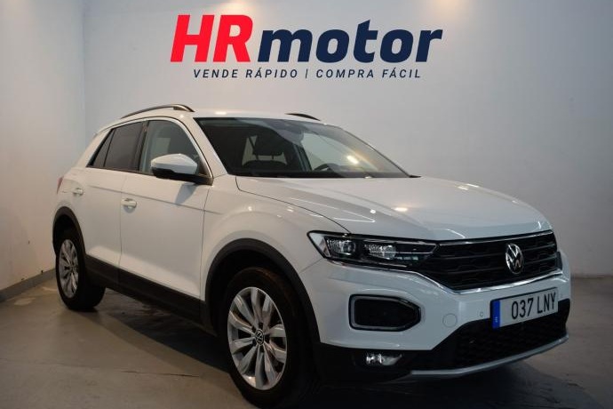 VOLKSWAGEN T-Roc Advance