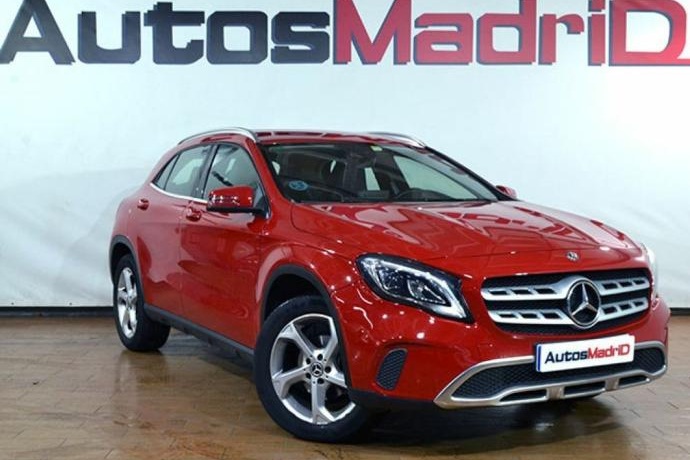 MERCEDES-BENZ GLA GLA 180