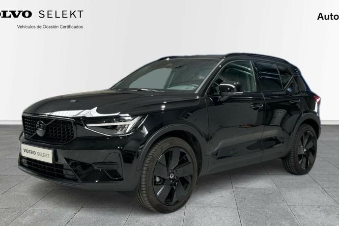 VOLVO XC40 2.0 B3 BLACK EDITION+ AUTO 5P