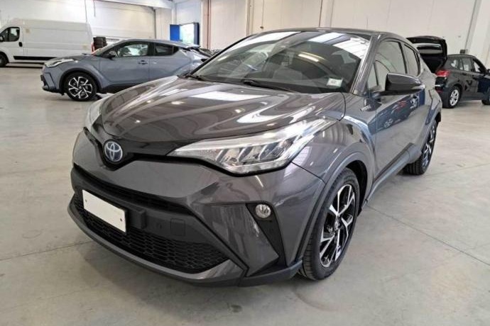 TOYOTA C-HR 2.0 180H Advance