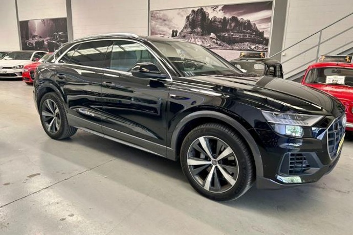 AUDI Q8 45 TDI quattro tiptronic 170 kW (231 CV)