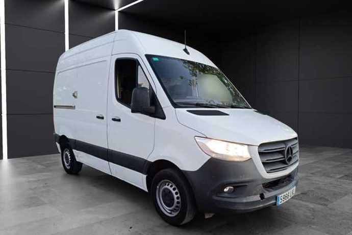 MERCEDES-BENZ SPRINTER Furgon 211 CDI CORTO 3.0T 84 kW (114 CV)