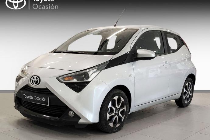 TOYOTA AYGO 1.0 70 x-play