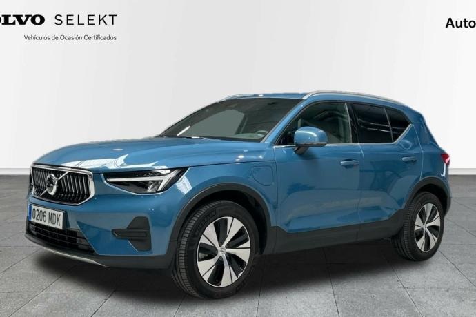 VOLVO XC40 1.5 T4 PHEV RECHARGE CORE DCT 5P