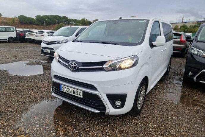 TOYOTA PROACE VERSO Shuttle L1 2.0D 106kW (145CV) 6MT VX 9p