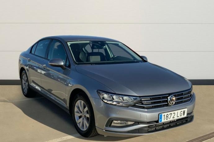 VOLKSWAGEN PASSAT 1.6 TDI 88KW DSG BUSINESS 120 4P