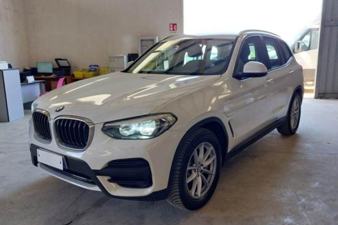 BMW X3 xDrive30e