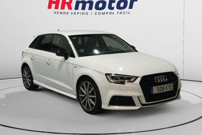 AUDI A3 30 TDI Black Line