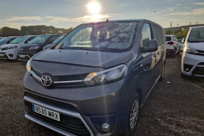 TOYOTA PROACE VERSO Shuttle L1 2.0D 106kW (145CV) 6MT VX 9p