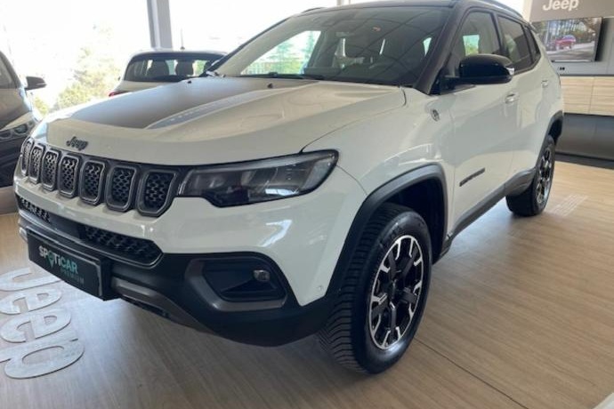 JEEP COMPASS TRAILHAWK PHEV 240CV