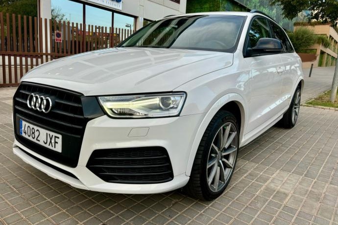 AUDI Q3 1.4 TFSI 150cv Black Line