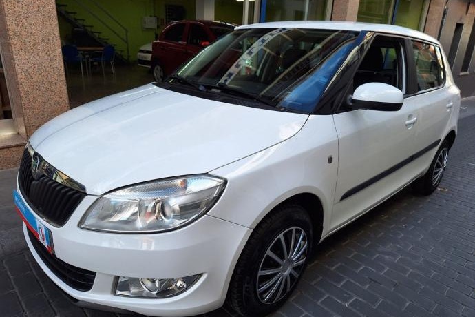 SKODA FABIA 1.2 SPIRIT