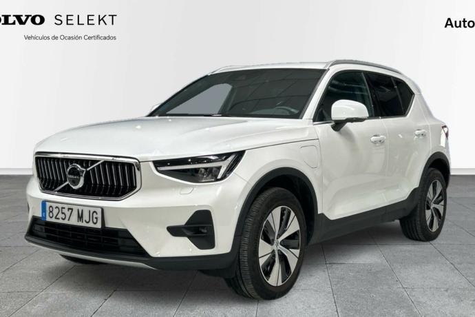 VOLVO XC40 1.5 T4 PHEV RECHARGE PLUS BRIGHT DCT 5P