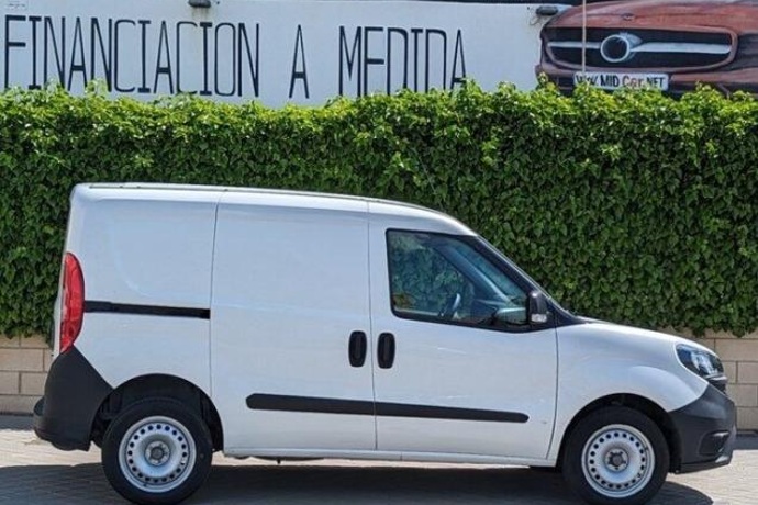 FIAT DOBLO Dobló Cargo 1.4 T-Jet Base Plus 89kW