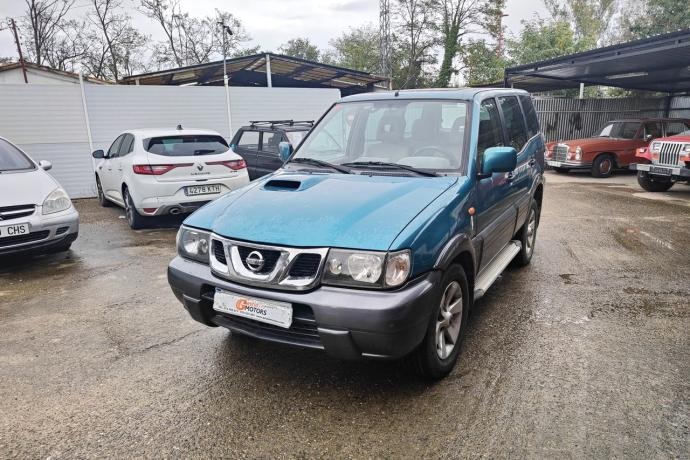 NISSAN TERRANO II 3.0 LUXURI AUT.  7P