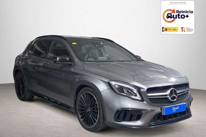 MERCEDES-BENZ GLA Mercedes-AMG GLA 45 4MATIC